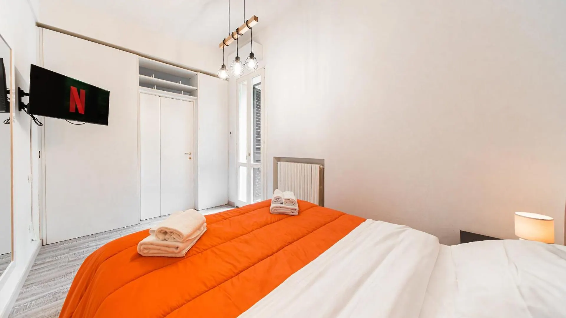 Diamond Suite Private Garden Bologna Center - Station Apartment